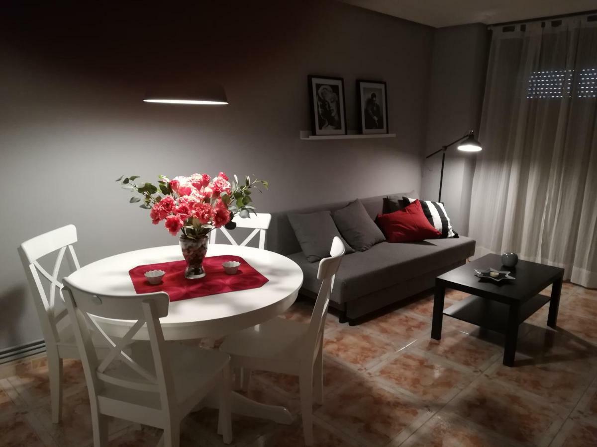 Apartamento La Muralla De Теруель Екстер'єр фото